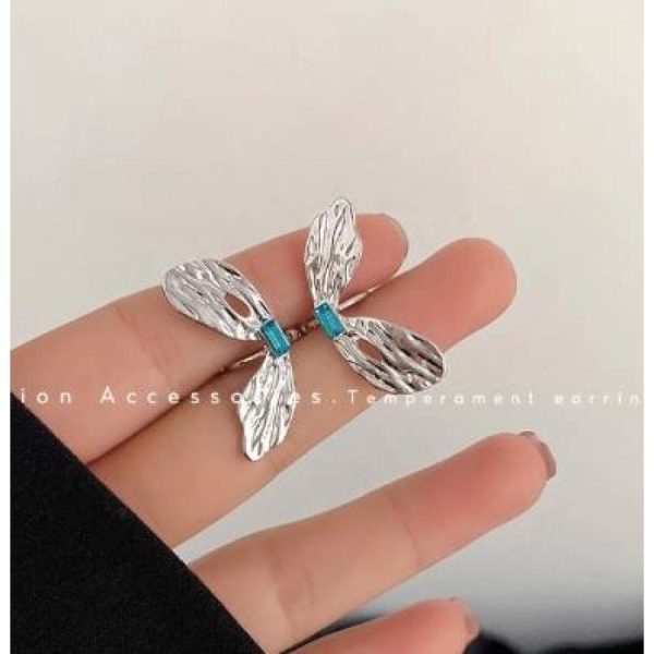 Women Butterfly Wing Ear Clip Elegant Non Piercing Clip-on Earrings Cute Jewelry Ear Accessories